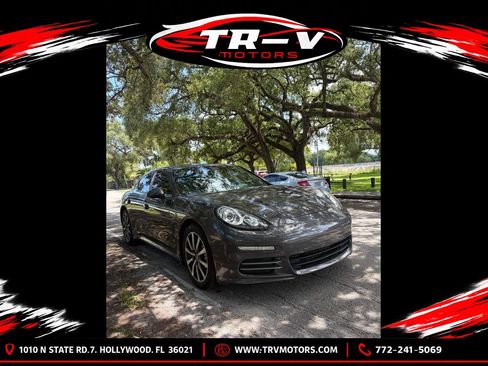 Used 2016 Porsche Panamera 4 Edition AWD/4WD image 3