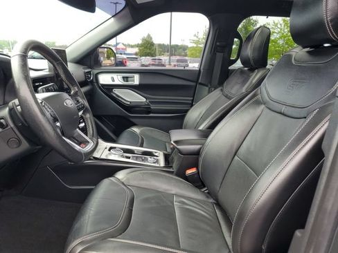 Used 2022 Ford Explorer ST w/ Equipment Group 401A AWD/4WD image 9