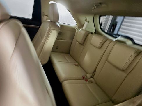 Used 2017 Toyota Highlander Limited image 30