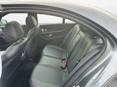 Used 2017 Mercedes-Benz E 300 4MATIC image 16