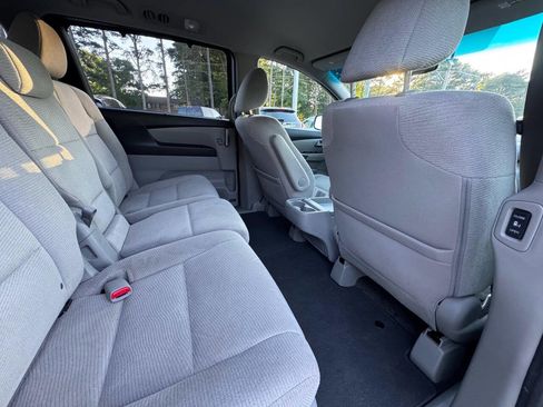 Used 2011 Honda Odyssey EX image 12