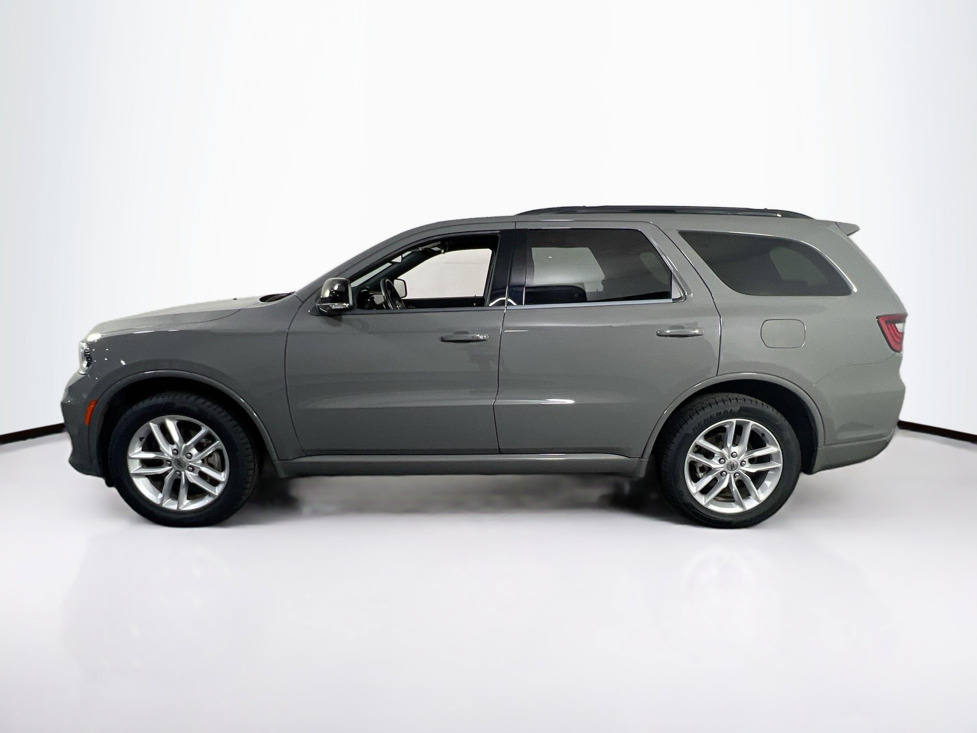Used 2023 Dodge Durango GT AWD/4WD image 8