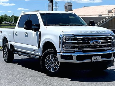 Used 2025 Ford F250 Lariat AWD/4WD image 37