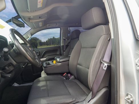 Used 2016 Chevrolet Silverado 2500 LT w/ LT Convenience Package AWD/4WD image 19
