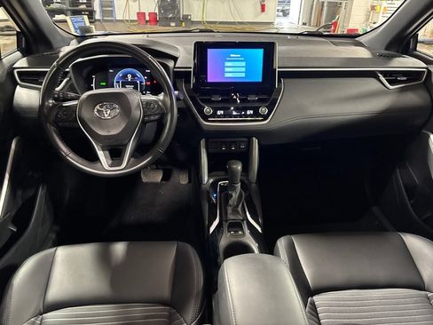 Used 2024 Toyota Corolla Cross AWD Hybrid w/ Convenience Package image 10