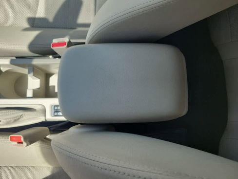 Used 2015 Subaru Crosstrek 2.0i Premium AWD/4WD image 18