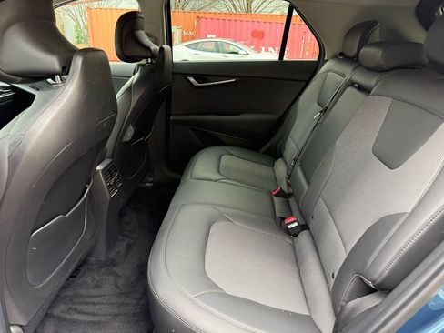 Used 2023 Kia Niro Wind w/ Wind Preserve Package image 18