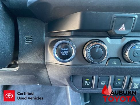 Certified 2021 Toyota Tacoma TRD Sport w/ Technology Package AWD/4WD image 39