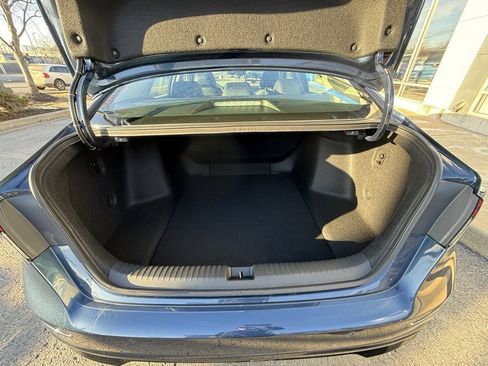 Certified 2025 Honda Accord Touring image 36