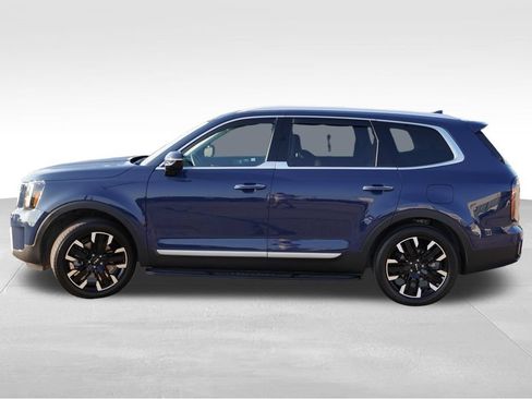 Certified 2024 Kia Telluride SX Prestige w/ Towing Package AWD/4WD image 9
