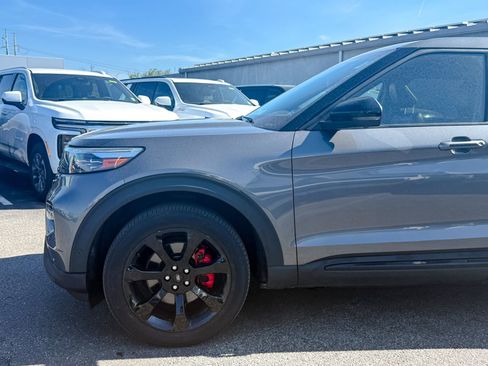 Used 2021 Ford Explorer ST w/ Equipment Group 401A AWD/4WD image 9