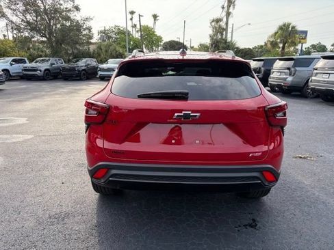 Certified 2026 Chevrolet Trax RS w/ Driver Confidence Package FWD image 5
