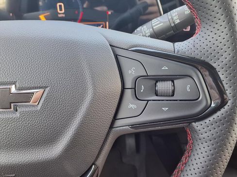 New 2026 Chevrolet Trax RS w/ Sunroof Package image 18