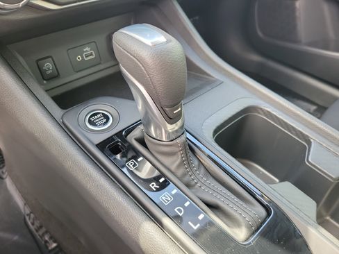 Certified 2025 Nissan Sentra S image 30