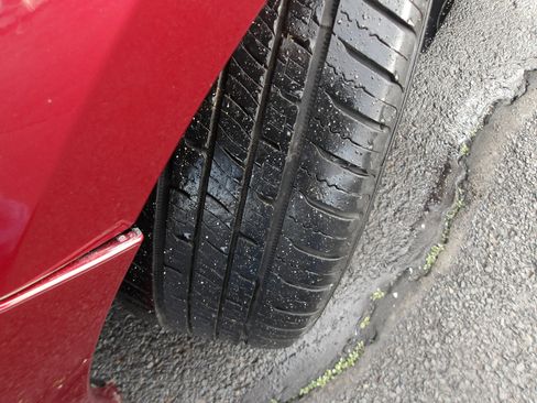 Used 2015 Subaru Legacy 2.5i Limited image 23