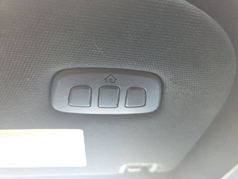 Used 2019 Lincoln Navigator L Select image 34