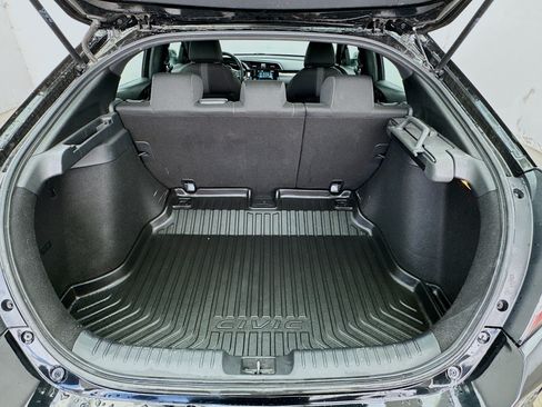 Used 2019 Honda Civic EX image 17