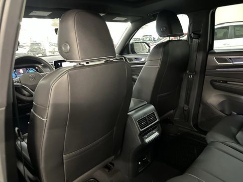 New 2026 Volkswagen Atlas Cross Sport SEL R-Line AWD/4WD image 20