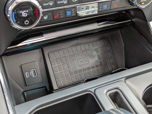 Used 2021 Ford F150 Limited image 31