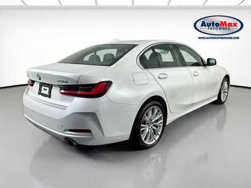 Used 2024 BMW 330i xDrive Sedan image 2