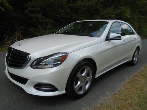 Used 2014 Mercedes-Benz E 350 Sedan image 1