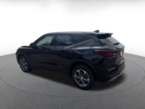 Used 2025 Chevrolet Blazer LT image 11