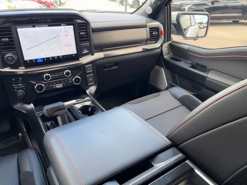 Used 2025 Ford F150 Raptor AWD/4WD image 24