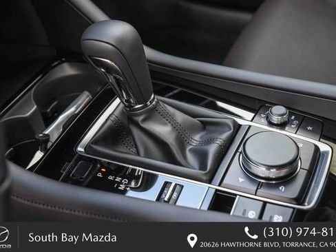 New 2026 MAZDA MAZDA3 Hatchback w/Premium Plus Pkg image 21
