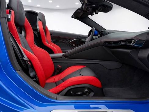 Used 2024 Chevrolet Corvette Z06 w/ Stealth Interior Trim Package RWD image 15