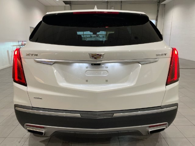 Used 2022 Cadillac XT5 Premium Luxury w/ Platinum Package AWD/4WD image 4