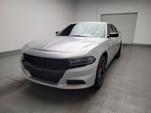 Used 2019 Dodge Charger SXT w/ Plus Group image 15