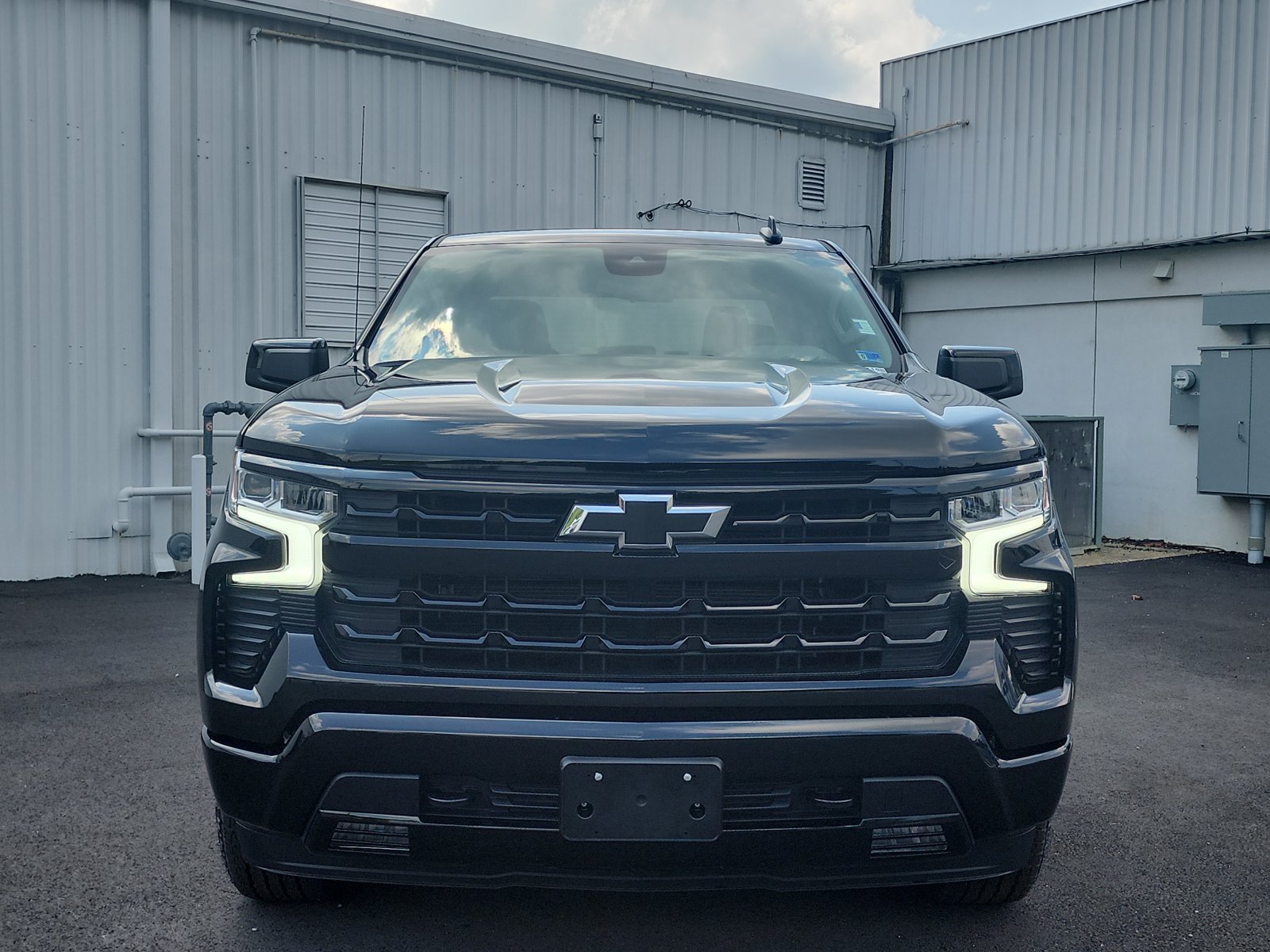 New 2026 Chevrolet Silverado 1500 RST w/ Z71 Off-Road Package AWD/4WD image 8