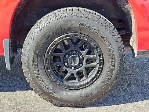 Used 2021 Chevrolet Silverado 1500 RST image 37