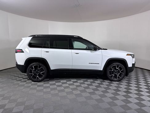 New 2026 Jeep Cherokee Overland w/ Advanced Pro Tech Group AWD/4WD image 15