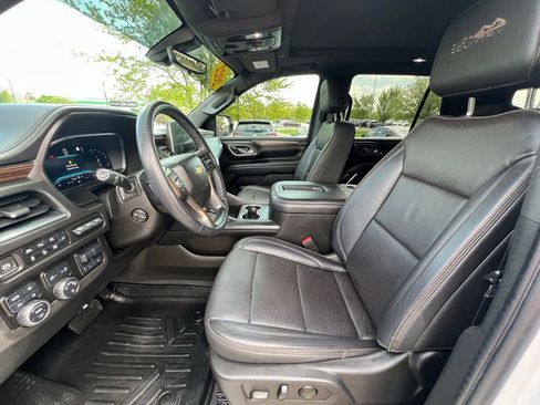 Used 2022 Chevrolet Tahoe High Country AWD/4WD image 20