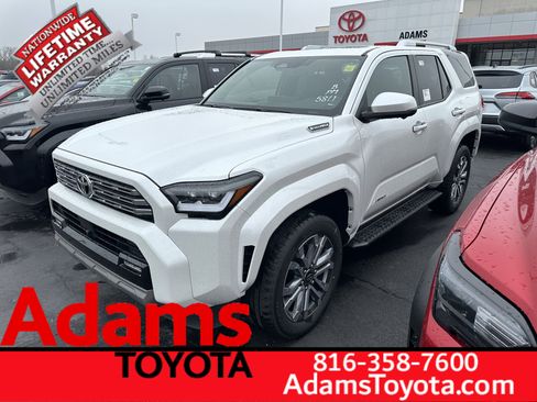 Used 2026 Toyota 4Runner Limited image 4