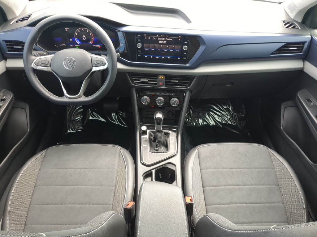 Certified 2023 Volkswagen Taos SE w/ Panoramic Sunroof Package FWD image 13