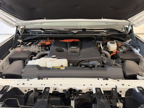 Used 2023 Toyota Sequoia SR5 w/ SR5 Premium Package image 62