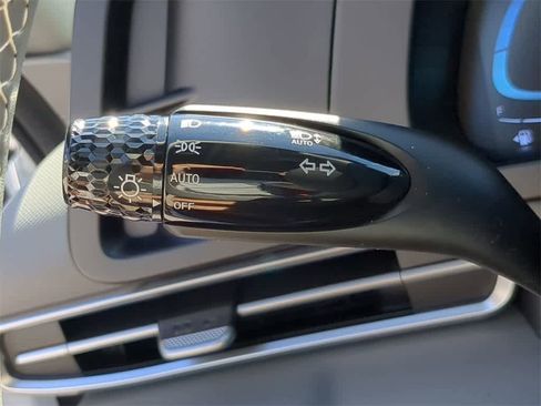 New 2026 Hyundai Elantra SEL Sport Premium image 28