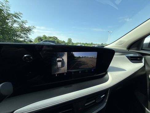 Certified 2026 Buick Encore GX Avenir w/ Avenir Technology Package FWD image 21