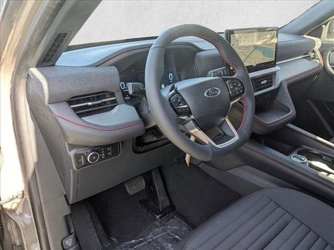 New 2026 Ford Explorer ST-Line w/ ST-Line Street Pack image 3