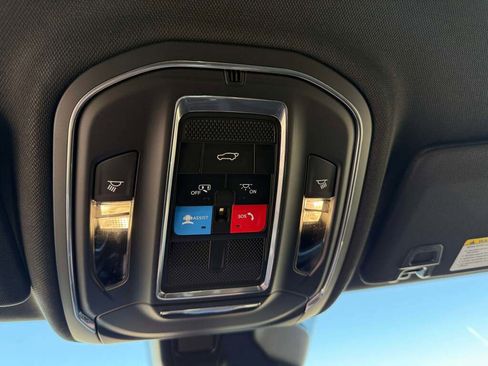 New 2026 Jeep Grand Cherokee Altitude image 35