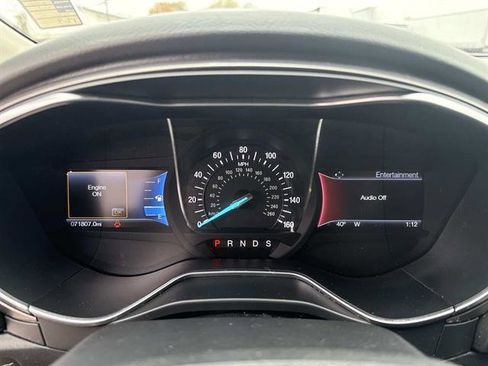 Used 2017 Ford Fusion SE w/ Fusion SE Technology Package image 21