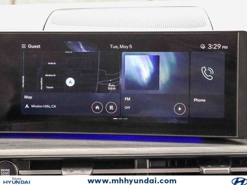 Certified 2024 Hyundai Santa Fe Limited FWD image 14