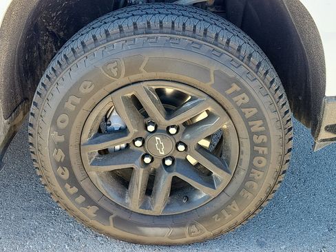 Used 2024 Chevrolet Silverado 1500 LT Trail Boss w/ Protection Package image 7