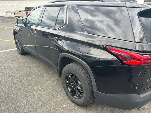 Certified 2023 Chevrolet Traverse LT w/ Midnight/Sport Edition AWD/4WD image 4