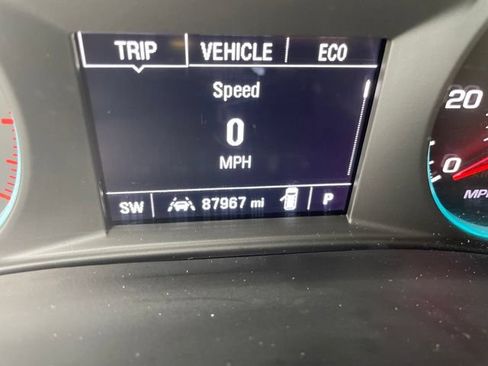Used 2023 Chevrolet Traverse LS w/ Midnight/Sport Edition FWD image 19