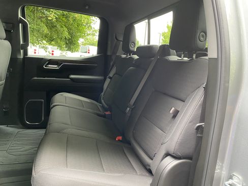 Used 2024 GMC Sierra 1500 Elevation w/ Preferred Package AWD/4WD image 40