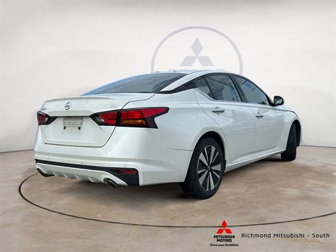 Used 2022 Nissan Altima 2.5 SL image 3