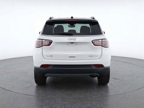 Used 2025 Jeep Compass Limited AWD/4WD image 7
